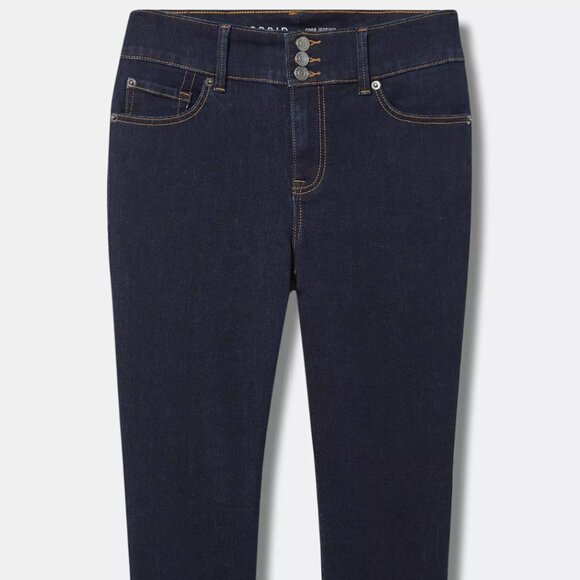 Torrid Crop Jegging Skinny Super Soft High-Rise Jean Size 24 - Picture 1 of 4